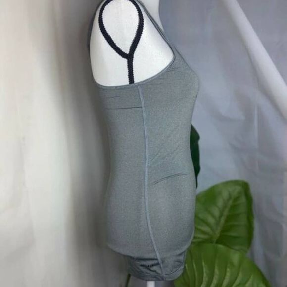 NEW Women's 2XL NIKE PRO Core Running Tank Top Shirt Tee Racerback Gray XXL 5893 - Picture 2 of 5